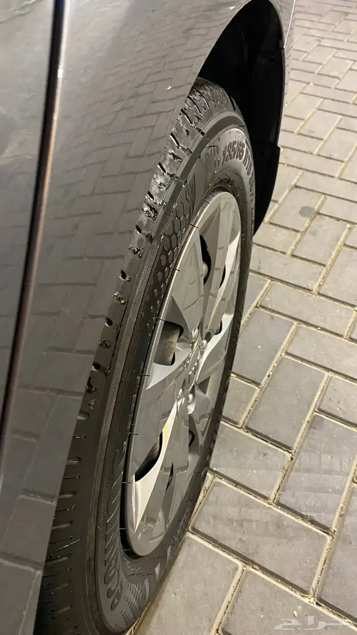 كيا ريو 2021 نظيف ممشى قليل للبيع 24