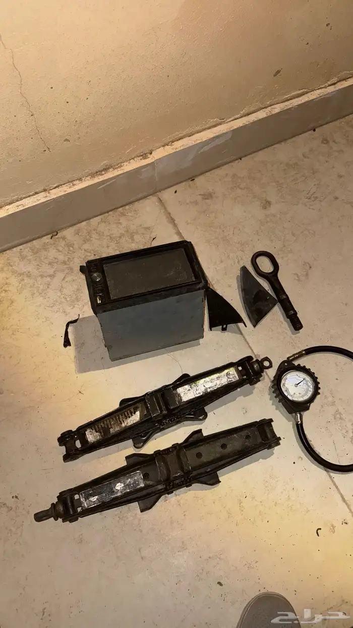 قطع فورد فكتوريا 16