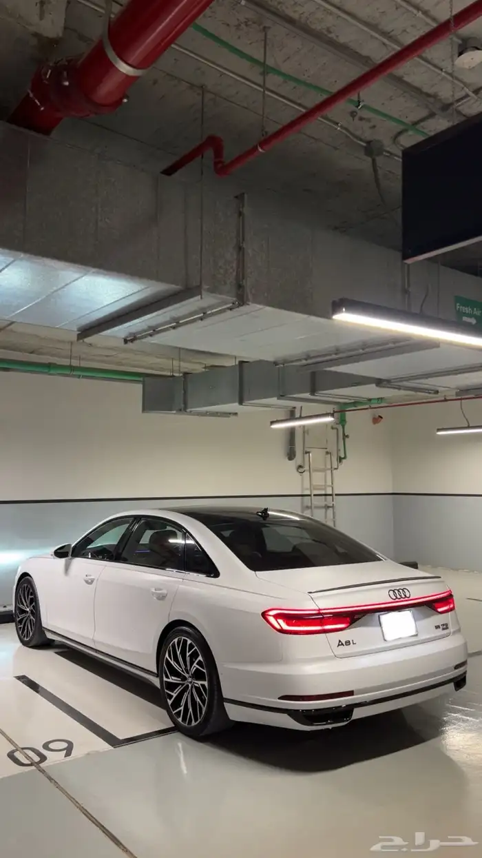 للبيع أودي أي8 موديل 2019 سماكو 2