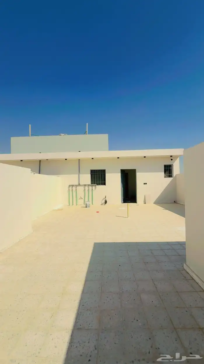 للبيع فلل من نوع دبلكس بريدة السليمانية مسحت الغرفة كبار 20