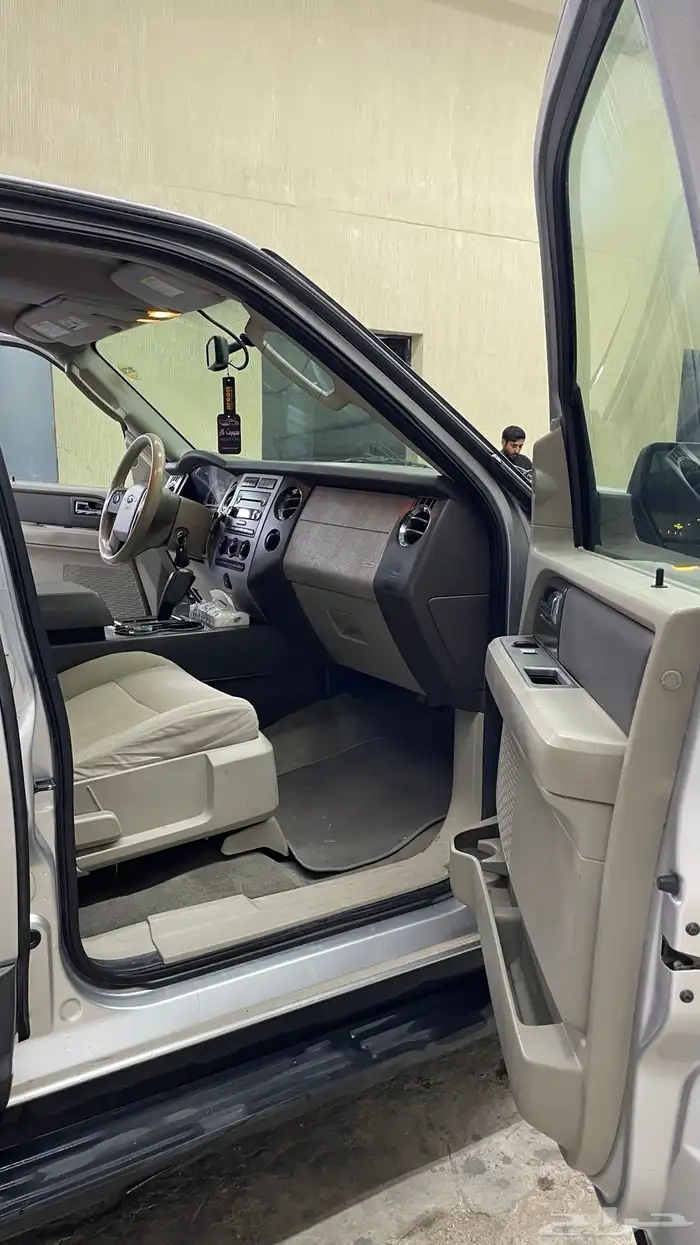 للبيع اكسبدشن 2012 نضيف 10