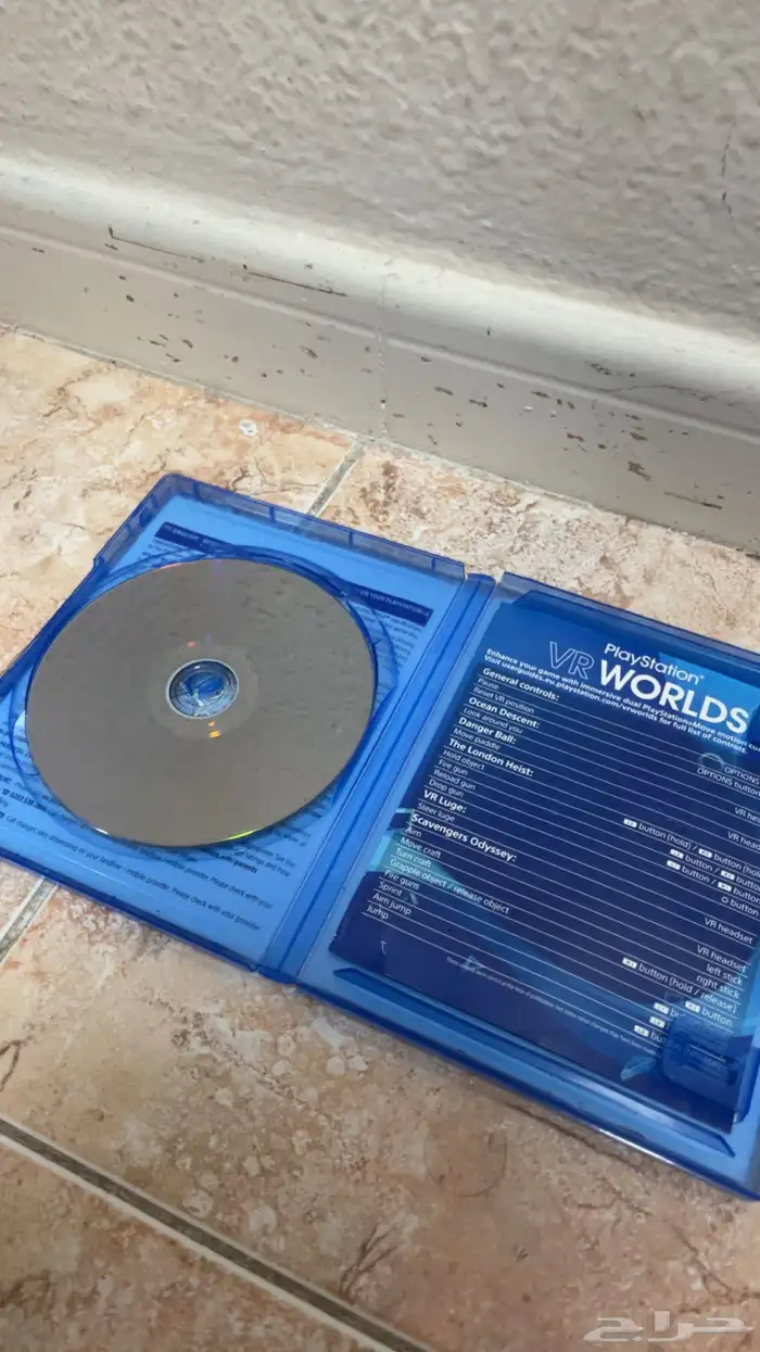 Vr ps 4 للبيع نظييفة قابلة للتفاوض 15
