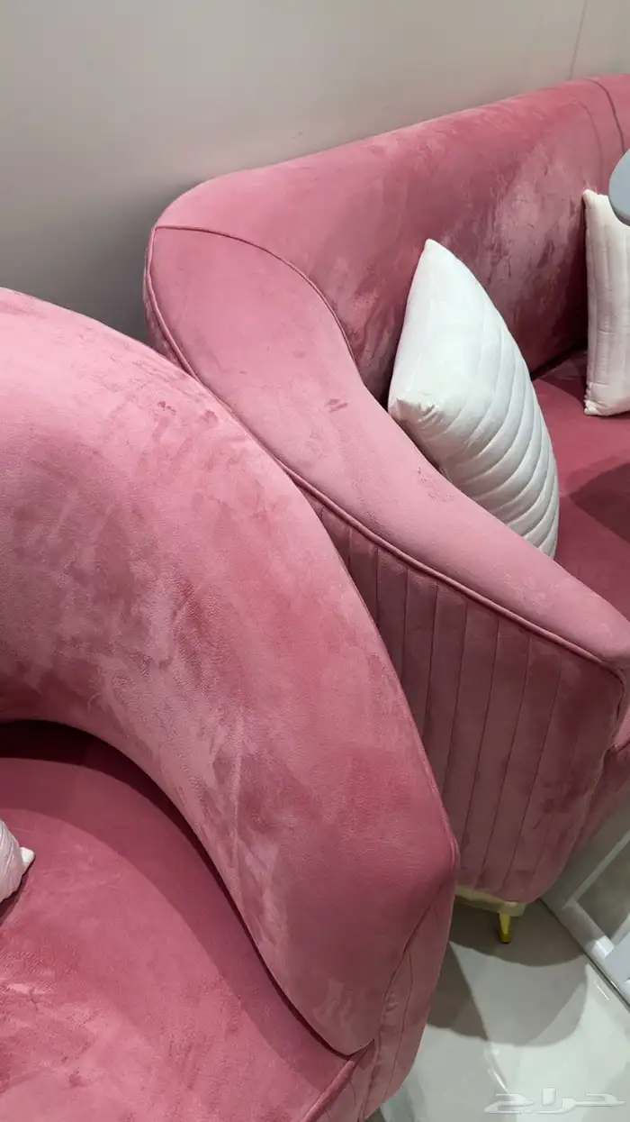 كنب وردي وابيض استعمال سنه وجديد 0