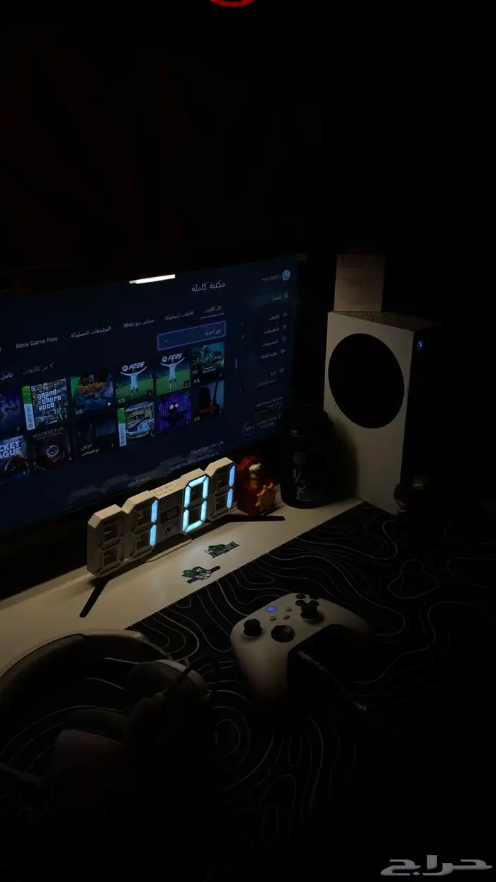 للبيع معا جميع ملحقاته اكس بوكس سيرايس 3