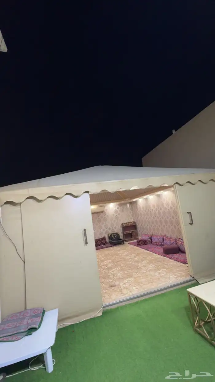 خيمة ملكيه 2