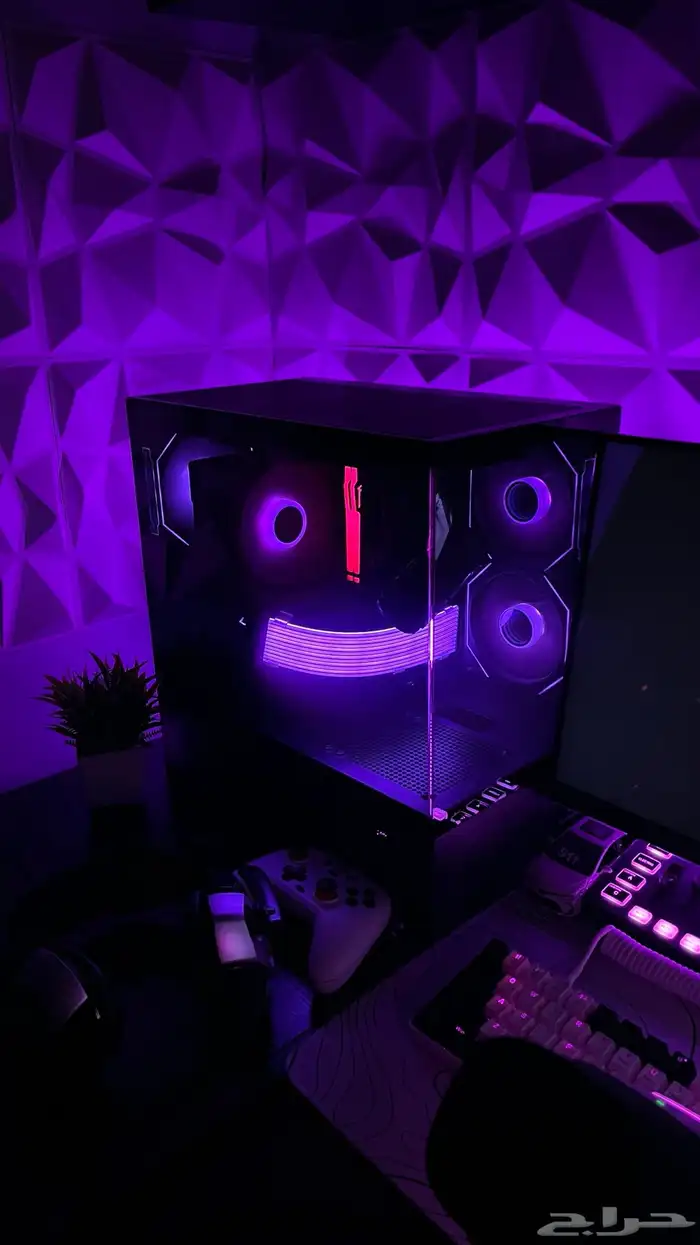 بي سي و شاشتين و مايك مكسر كيبور ماوس كل شي 6