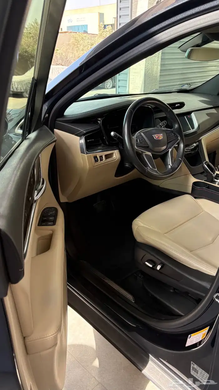 كاديلاك XT5 موديل 2019م 7