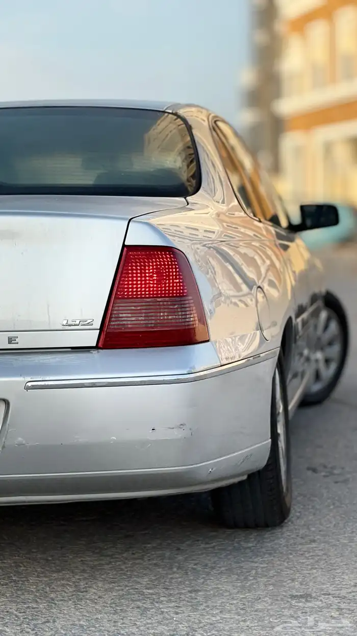 شيفروليه كابريس LTZ V8 2004 مخزن 4