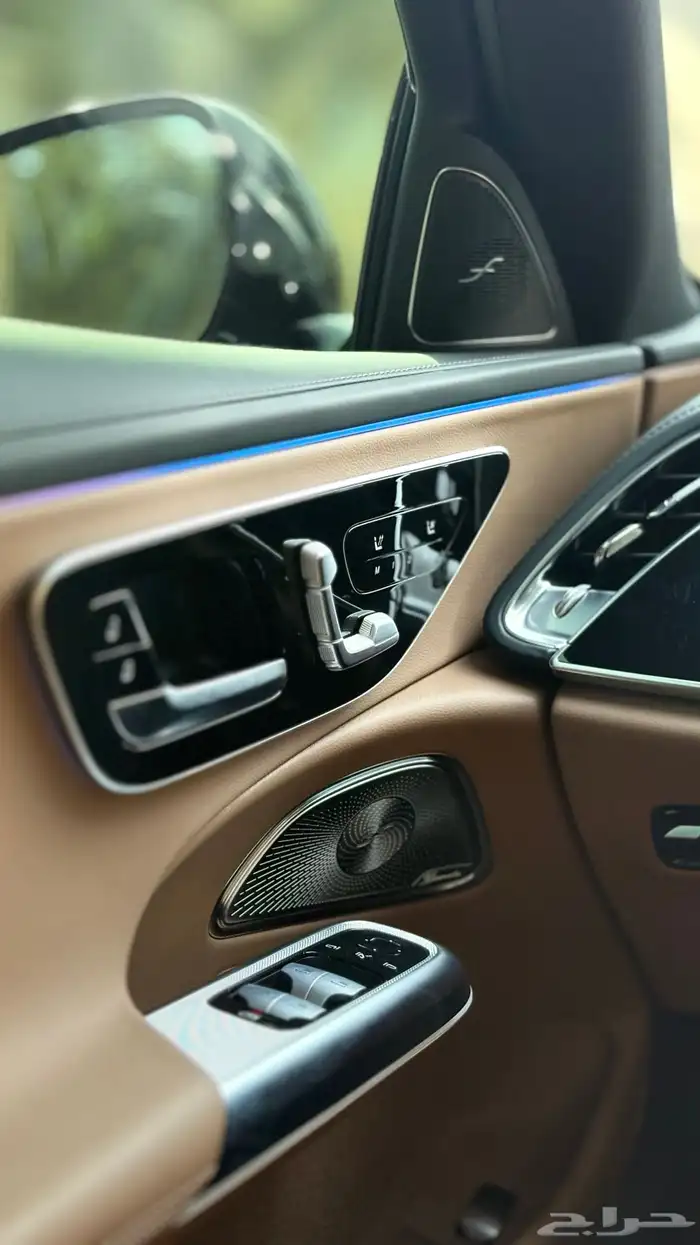 مرسيدس 4MATIC AMG E300 2024 34