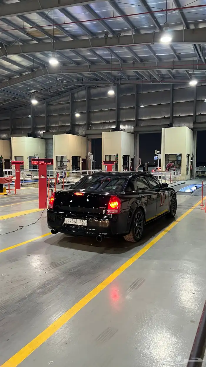 كرايسلر 6.1 SRT 3