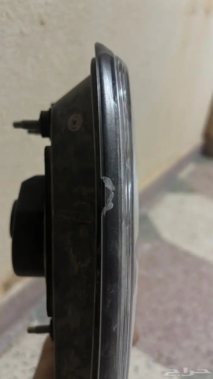 للبيع ثلاث قطع اسطبات الخلفي جيب باترول 2010 7