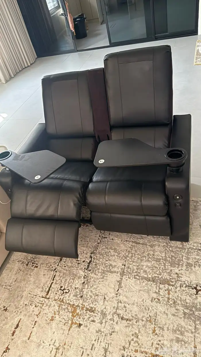 كرسي سينما مزدوج نظيف 1