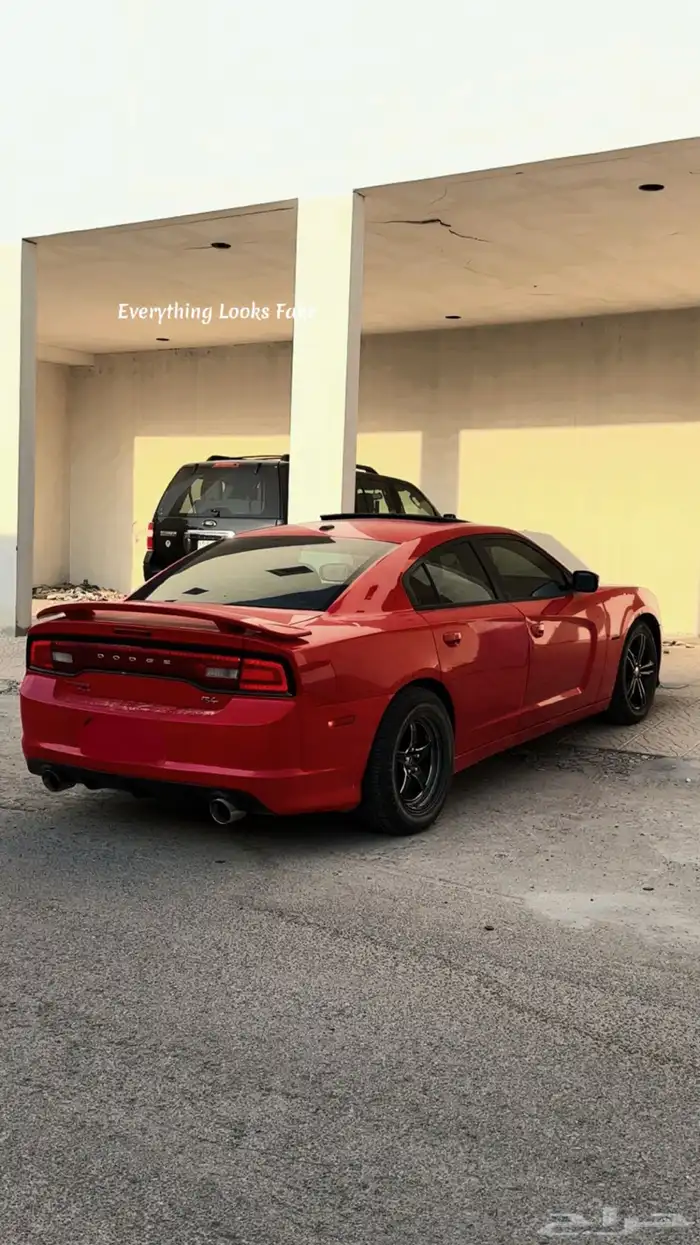 دوج تشارجر 2014 6 سلندر 5