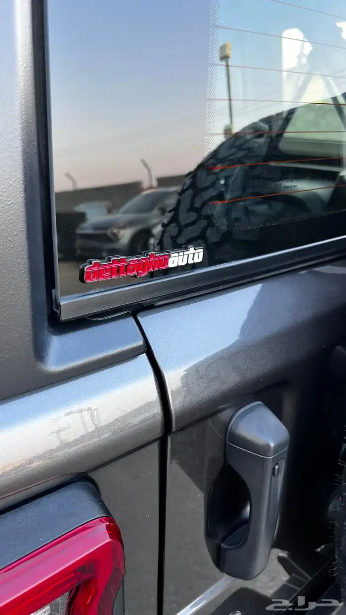 جيب لانجلر روبيكون اعلى فئه 6سرندر لون رصاصي غامق بدي بلد 41