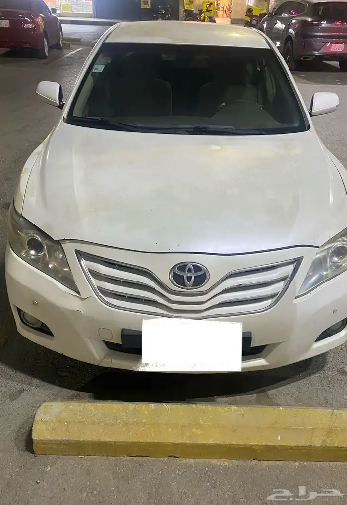 للبيع كامري 2011 GLX 0