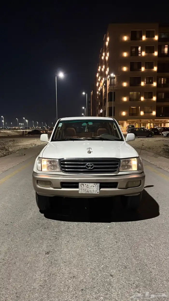 تويوتا لاندكروزر VXR 2002 قير عادي اساس 0