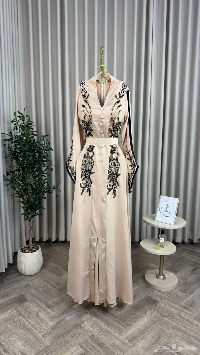 افخم فساتين الاعراس والمناسبات و سهرات 3