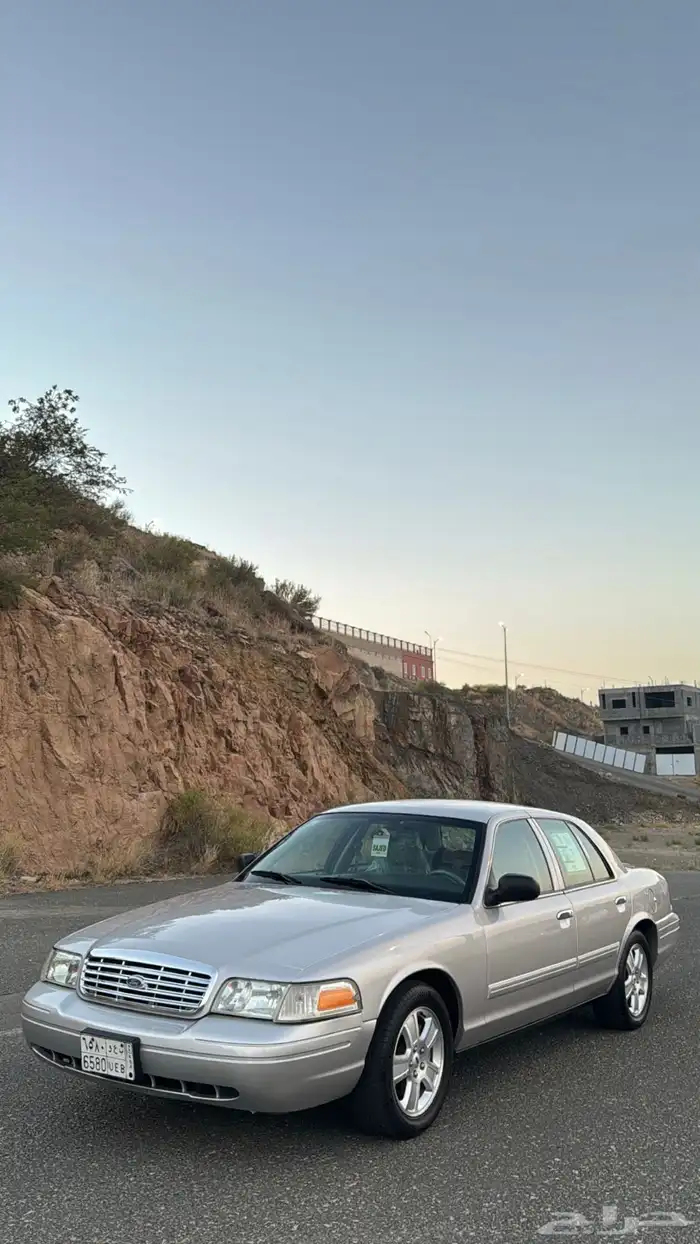 فورد كراون فكتوريا 2011 سعودي 12