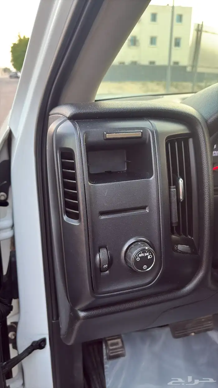 سلفرادو Chevrolet SILVERADO 18