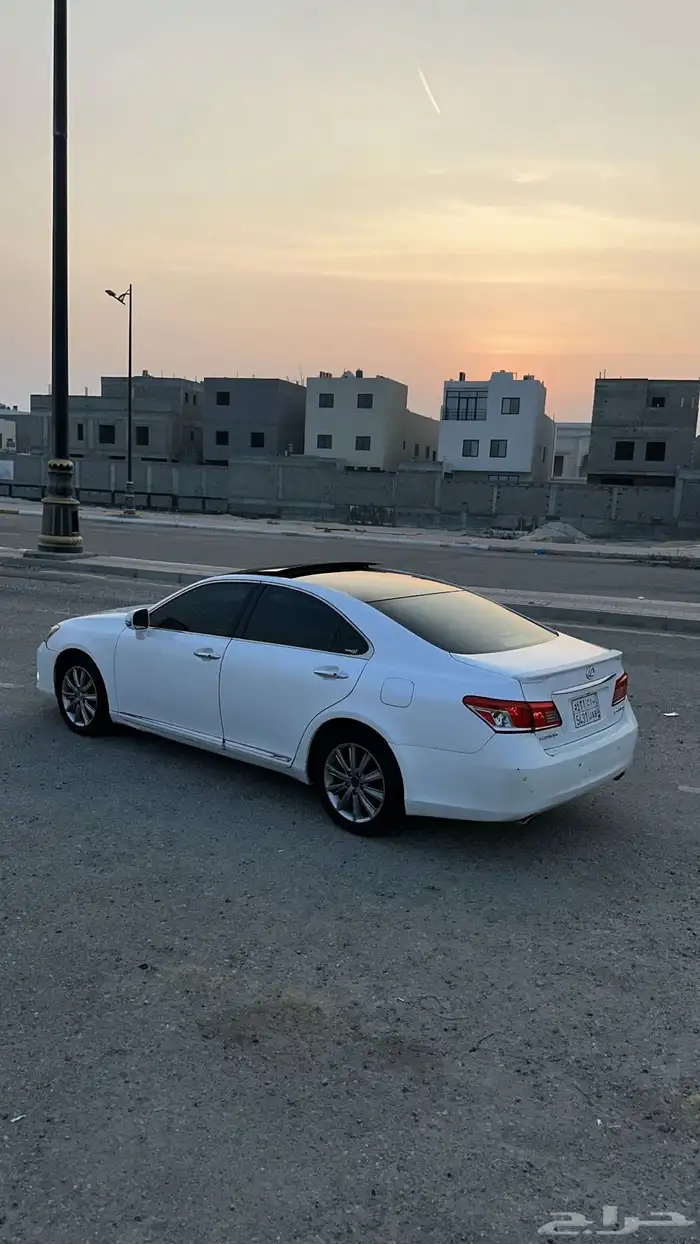 لكزس ES 2010 بدي وكالة 5