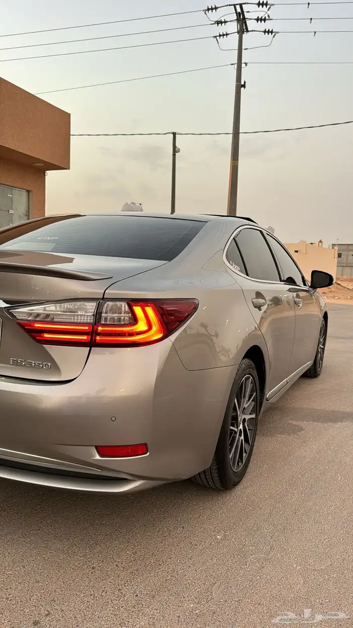 لكزس ES350 5