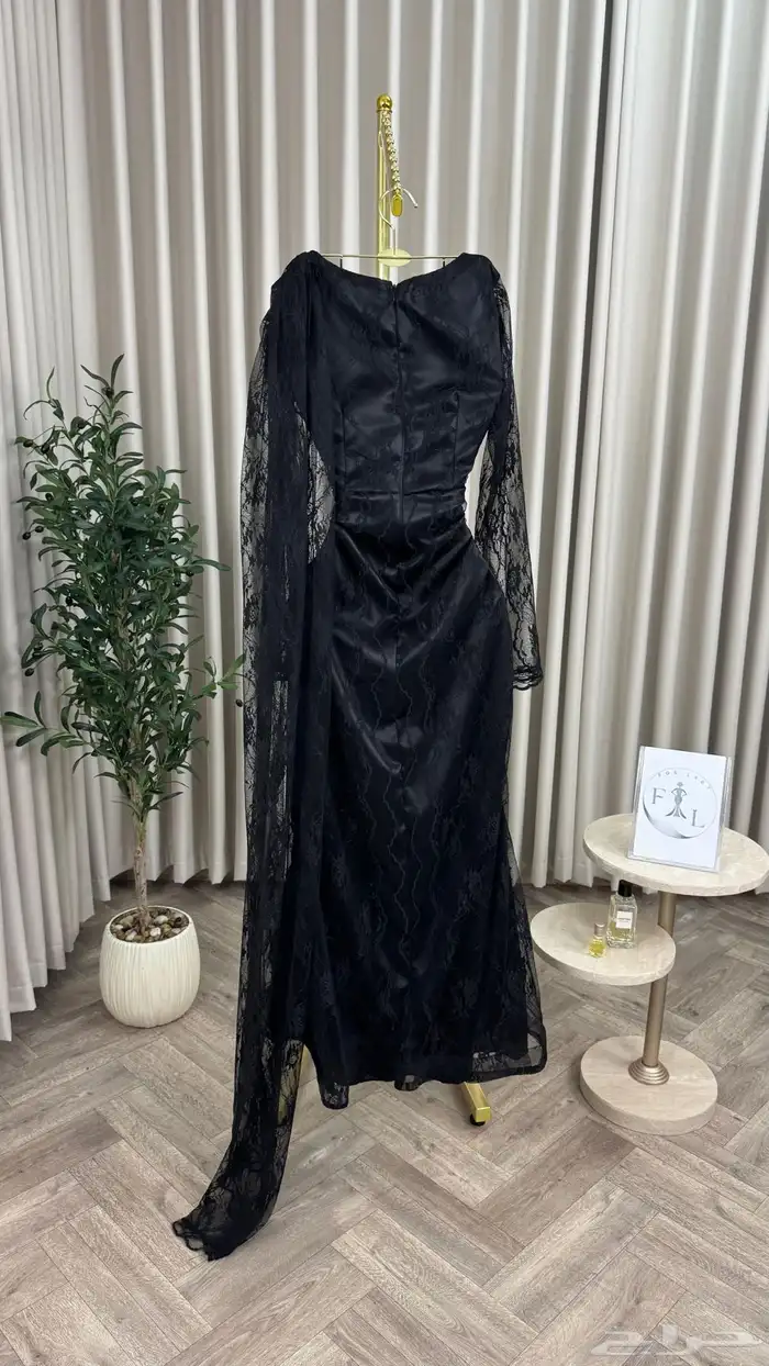 افخم فساتين الاعراس والمناسبات و سهرات 11