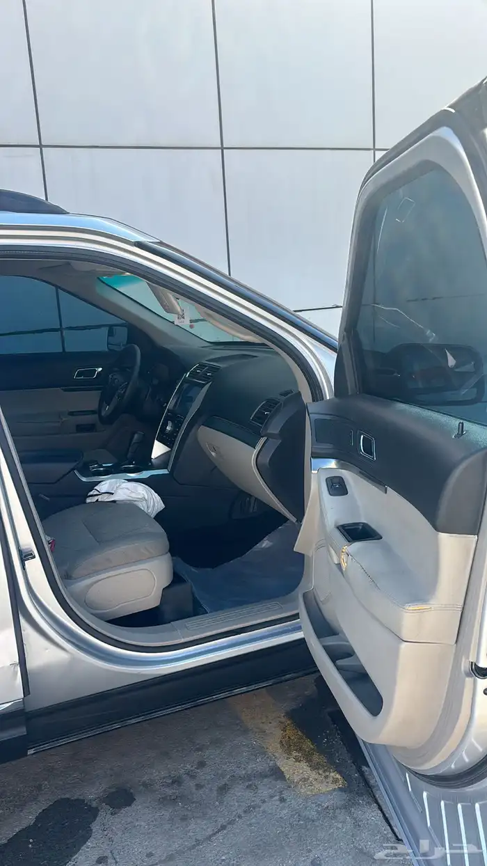 للبيع فورد إكسبلورر 2011 10