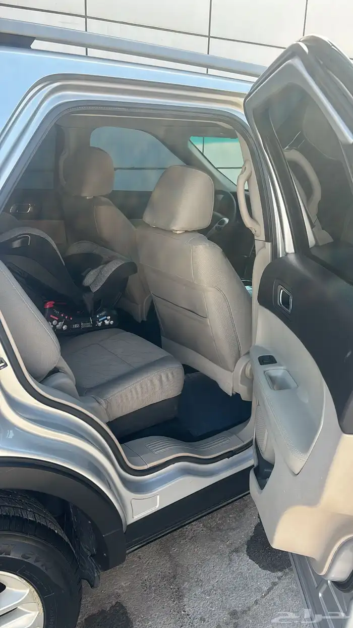 للبيع فورد إكسبلورر 2011 9