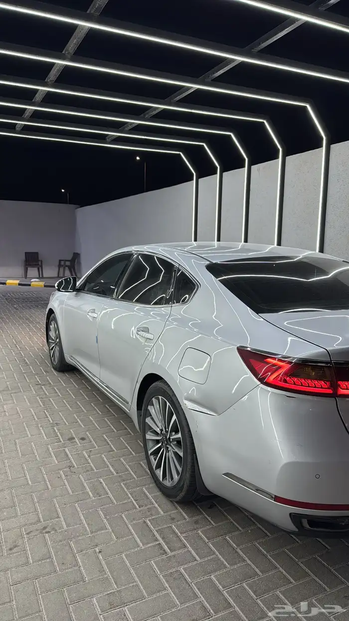 كيا كادينزا 8