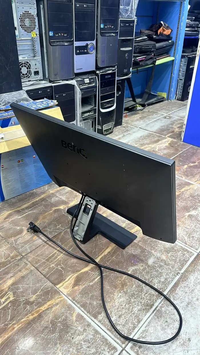 شاشة Beno بحالة الوكالة تقريبا 2