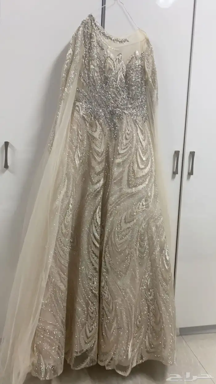 فستان زواج فخم 0
