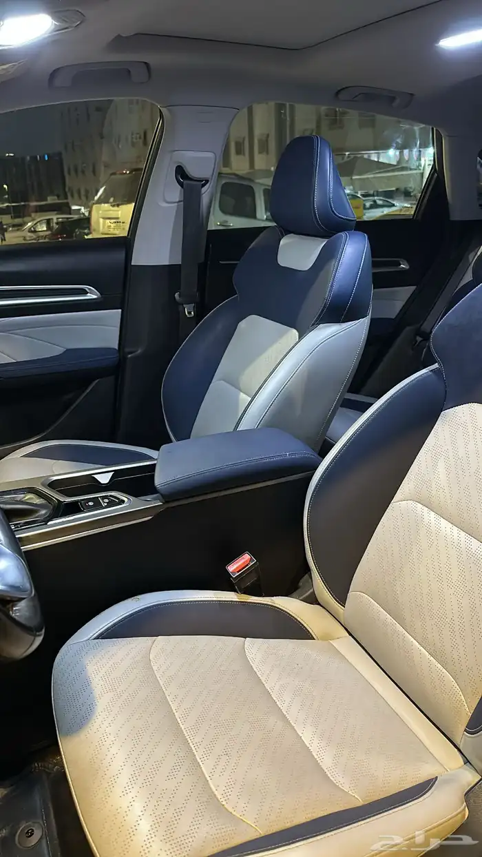 للبيع جيلي امجراند 7 فل كامل 2023 12