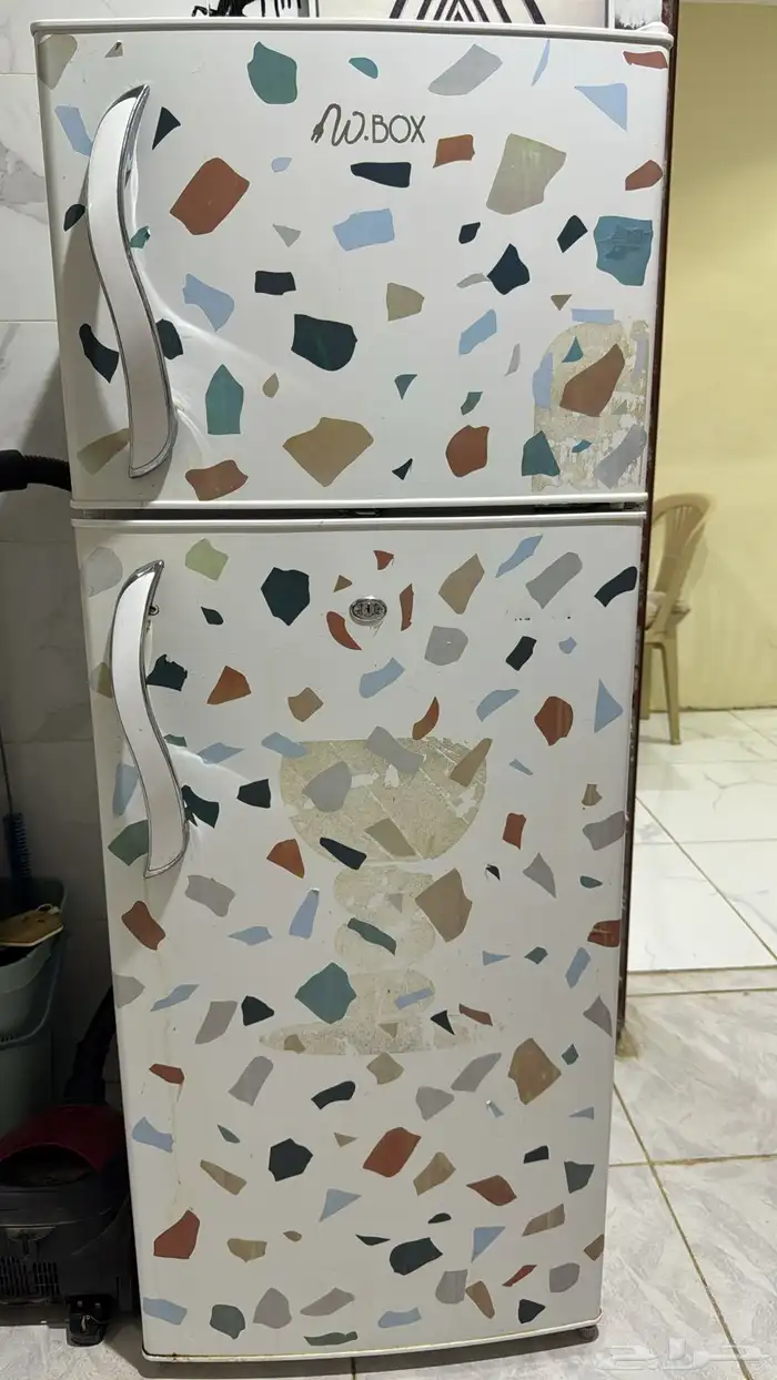 ثلاجه w Box 0