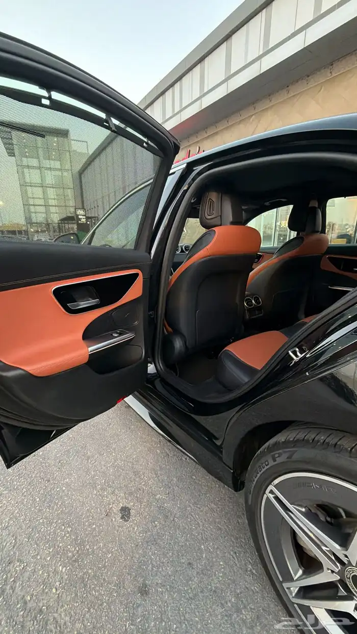 مرسيدس C200 2022 ممشى قليل وسعر مناسب للجميع 9