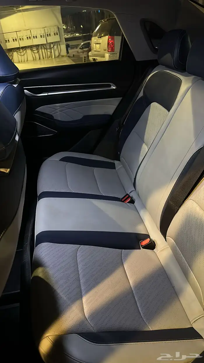 للبيع جيلي امجراند 7 فل كامل 2023 13