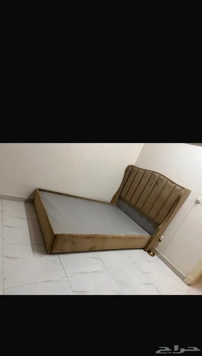 حامل شاشه وكنسول 0