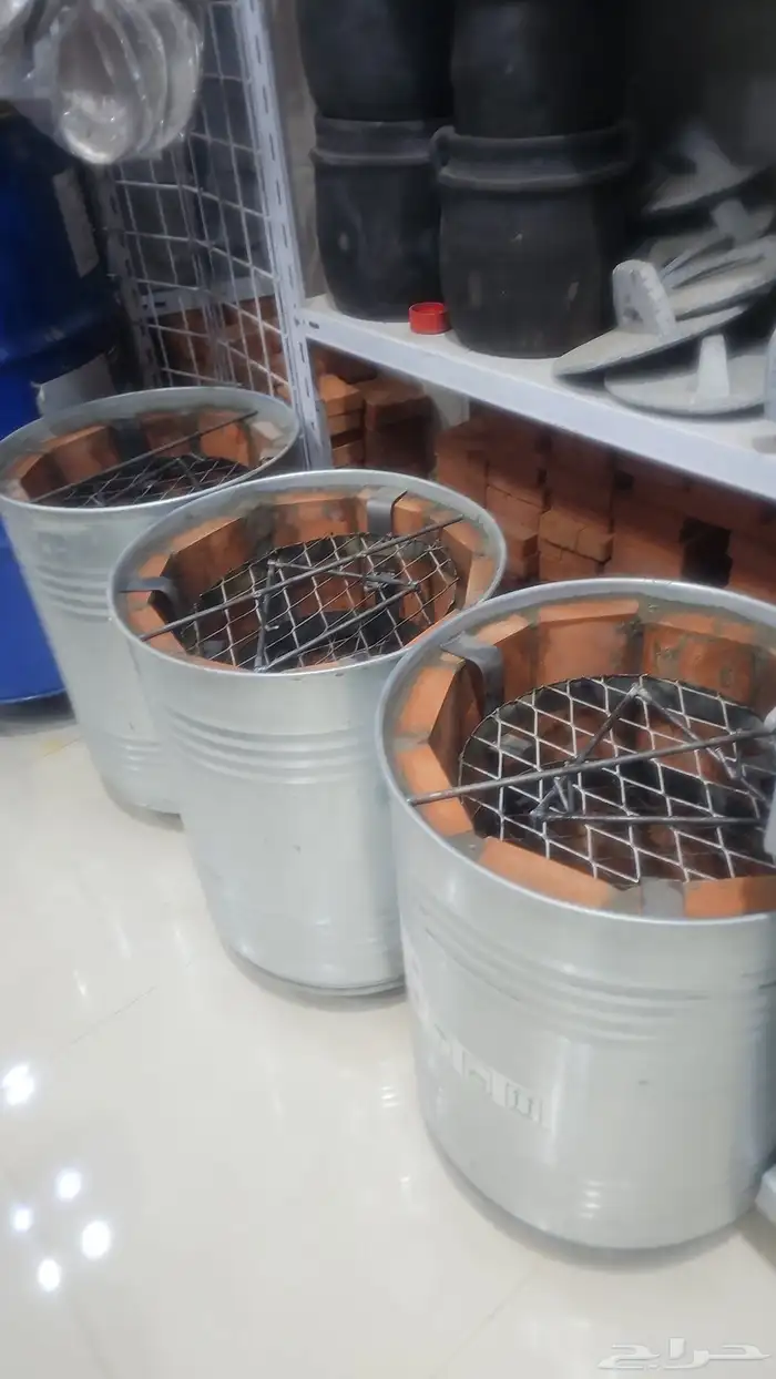 يوجد لدينا جميع انواع الفخاريات 2