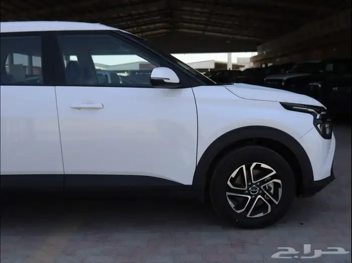 كيا كارينز 2025 الأكثر طلبا  (عائليه) 9