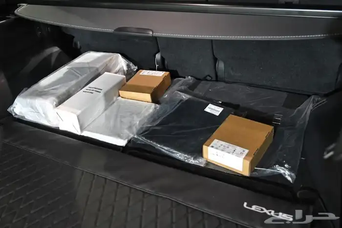 ليكزس 2024 LX600 6