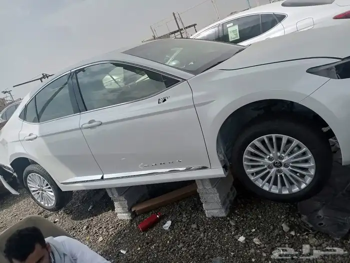 تشليح قطع غيار كامري موديل 23 و 2025 وجميع الموديلات 5