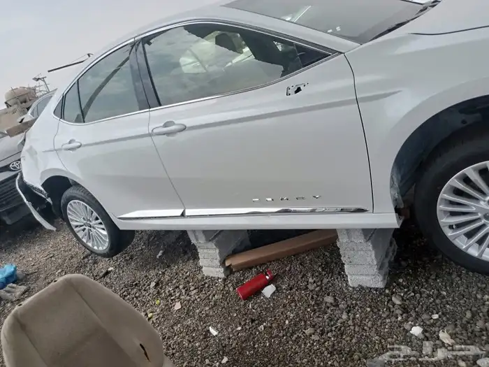 تشليح قطع غيار كامري موديل 23 و 2025 وجميع الموديلات 7