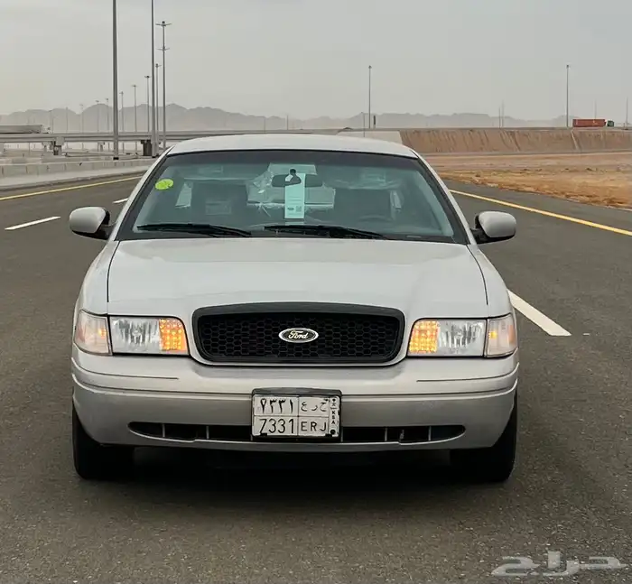 فورد فكتوريا 1