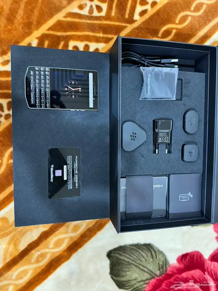Blackberry Porsche Design P9983 Full Set Mint Condition 0