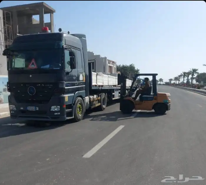 فوركلفت رافعات شوكيه كرينات ونش للايجار الشهري وليومي 0