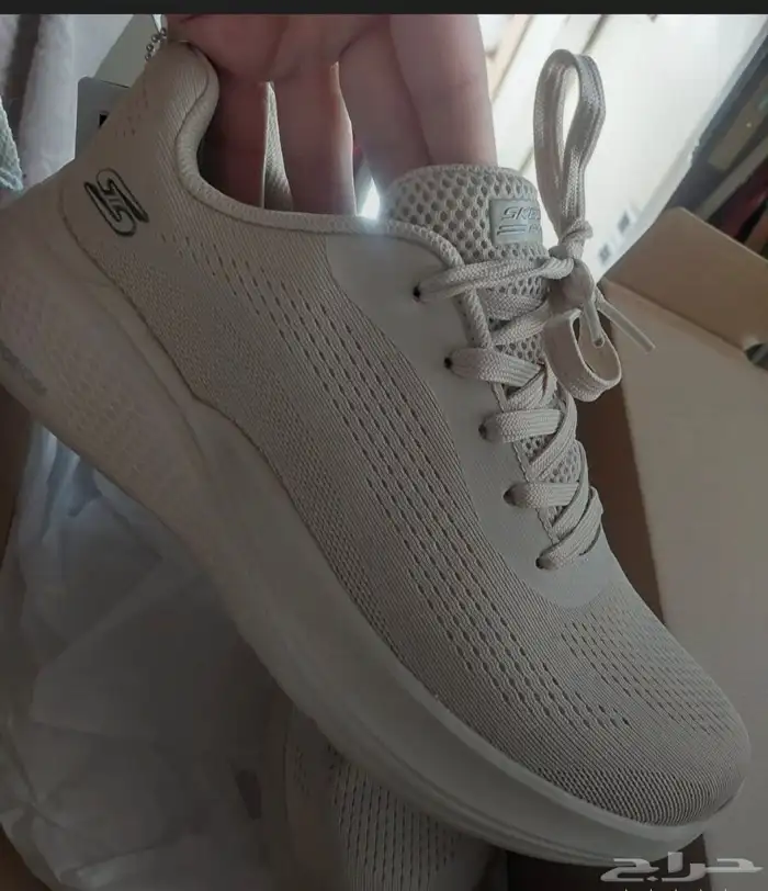 سكتشرز نسائي مقاس 40 0