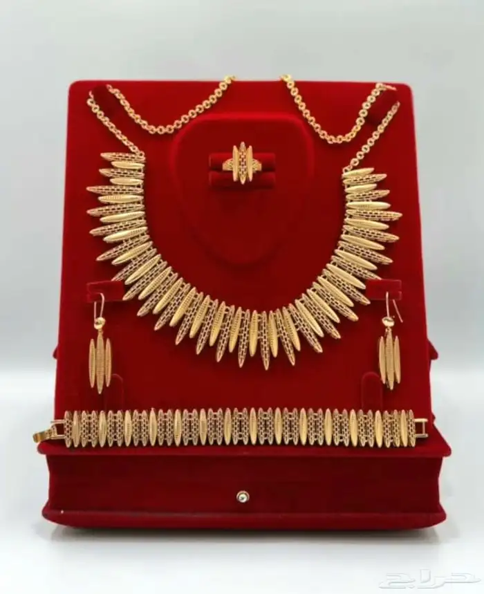 إكسسوارات بديل الذهب 32