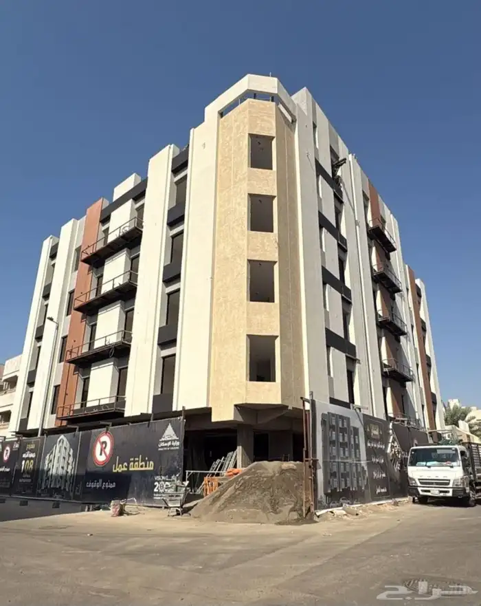 شقق تمليك بالقرب من المطار والعرب مول تبدا 345 الف حي النزهه 0