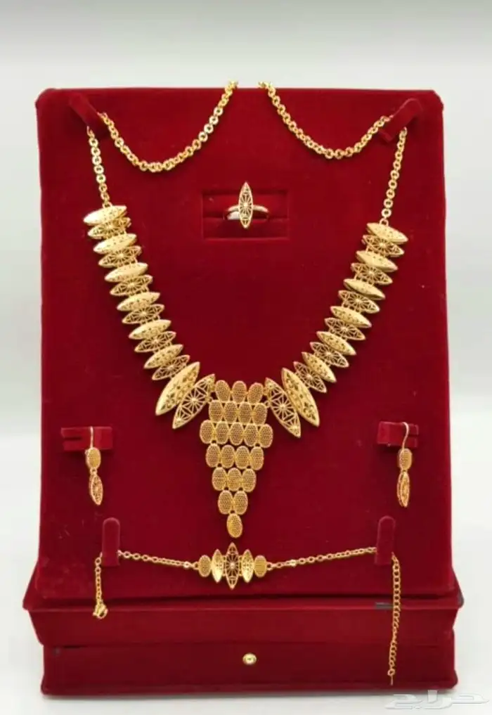 إكسسوارات بديل الذهب 33