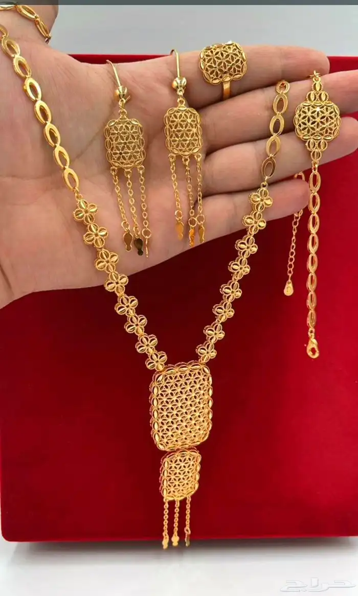 إكسسوارات بديل الذهب 39