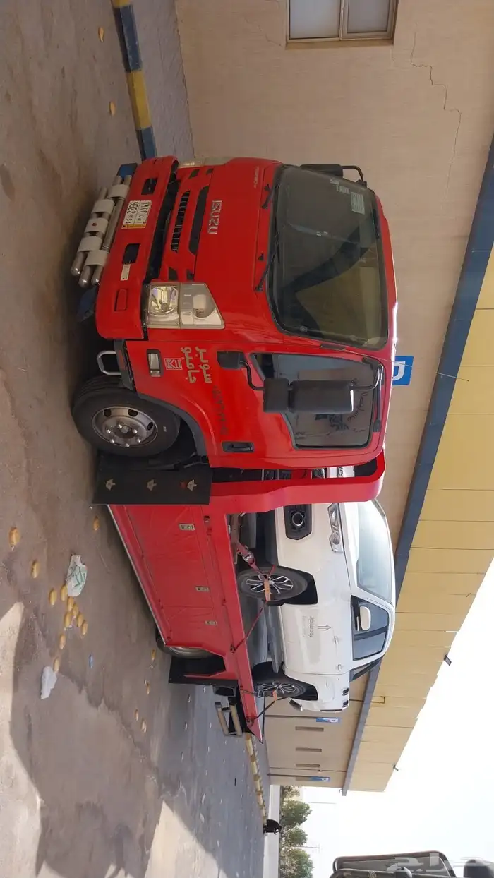 سطحه بيشه خدمه على مدار الساعه 8